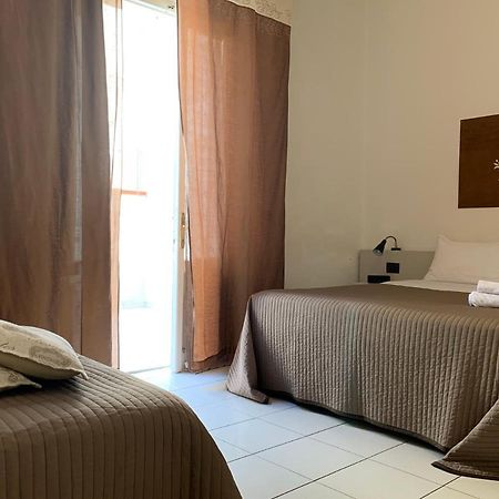 Greenriver Hotell Ponsacco Eksteriør bilde